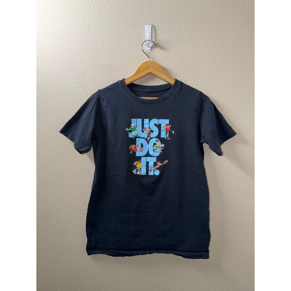 Boys Nike Shirt Size XL